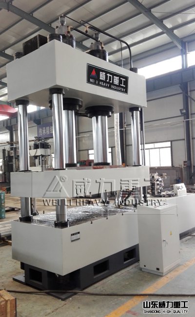 汽車(chē)縱梁四柱油壓機(jī)加工生產(chǎn)廠家