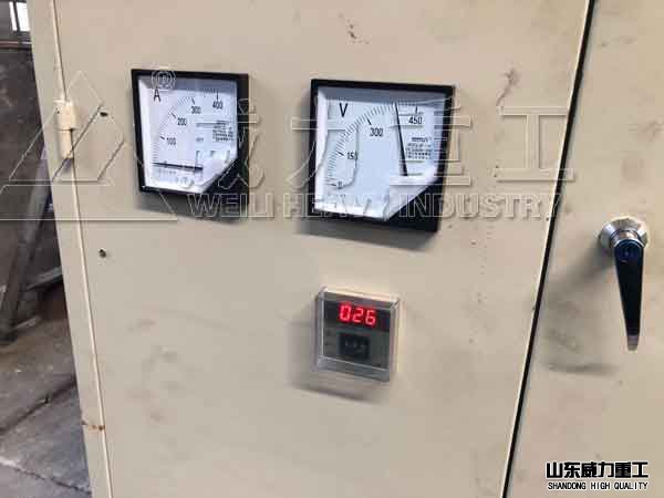 1200噸油壓機(jī)組成細(xì)節(jié)