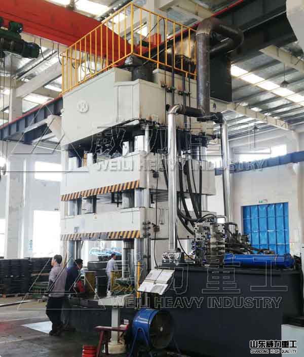 3500噸雙動(dòng)薄板拉伸液壓機(jī)